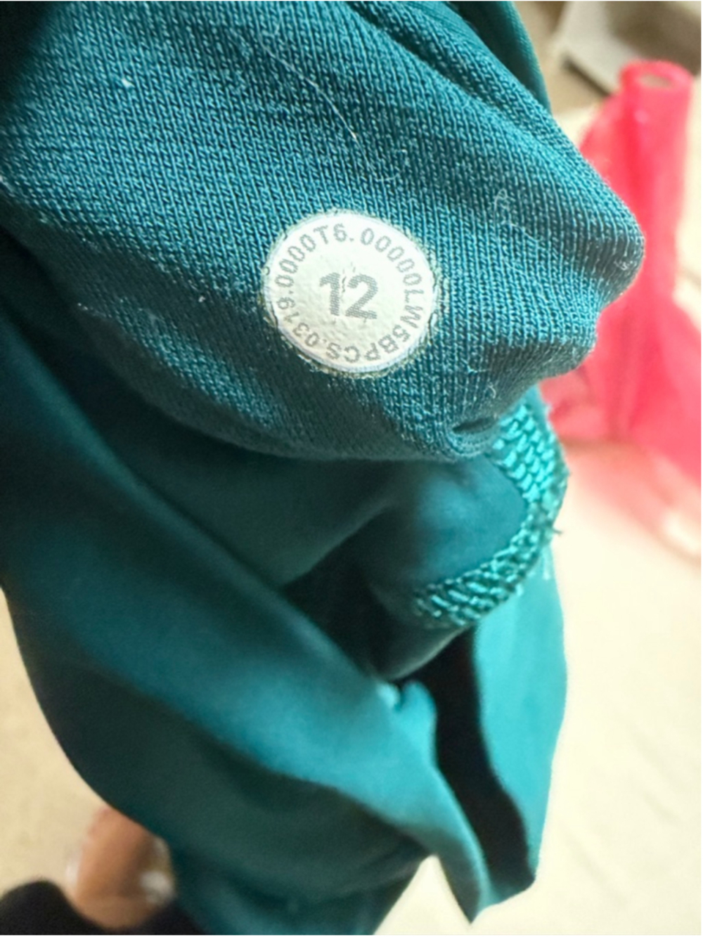 Lululemon Wunder Under Leggings - Picture 9 of 9